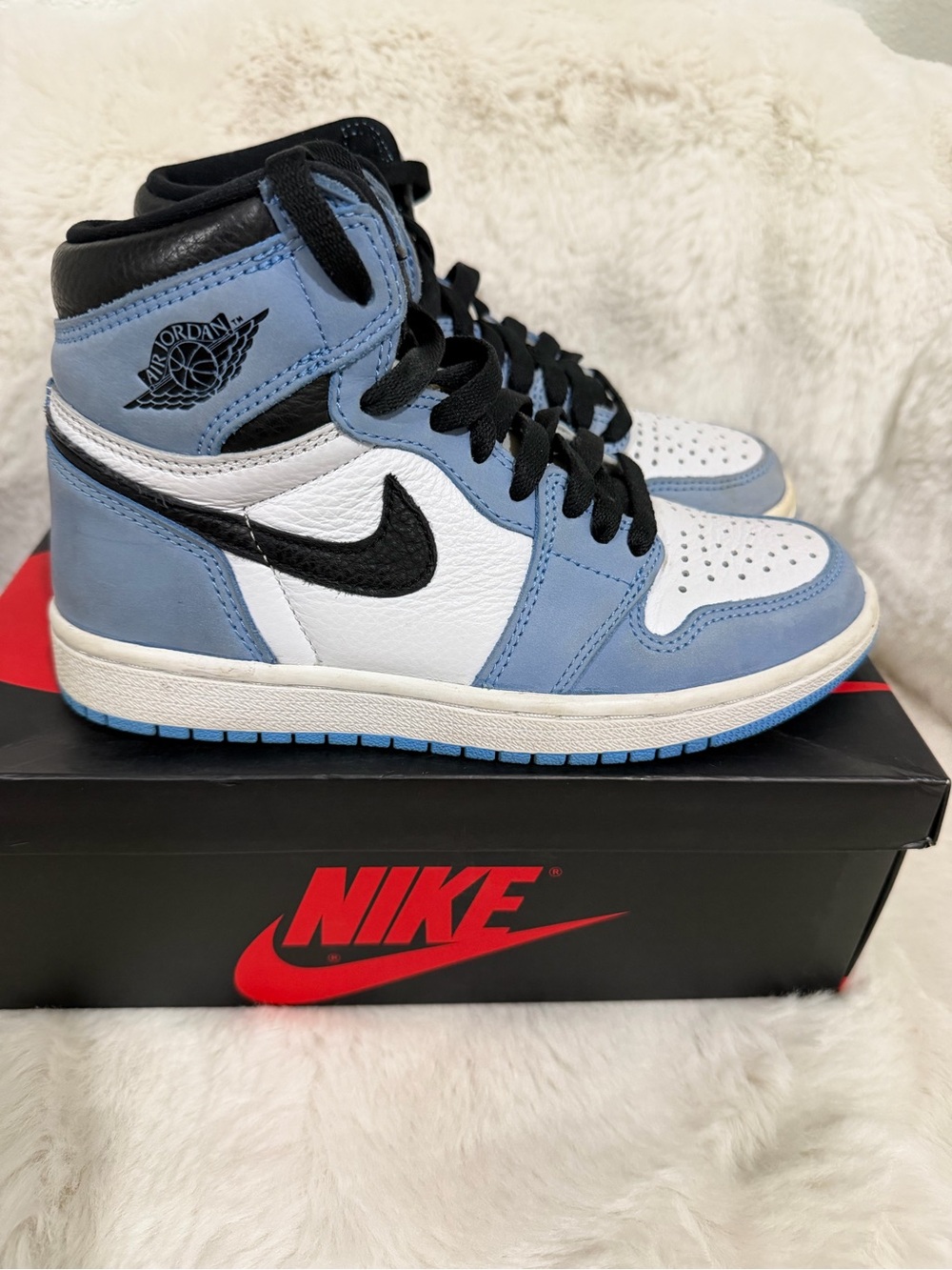 Nike Air Jordan 1 Retro High OG - Light Blue/White/Black